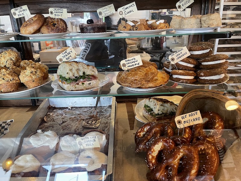 Jane and the Lion Bakehouse